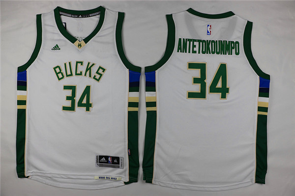 Giannis Antetokounmpo, Milwaukee Bucks [Blanca] -NIÑOS - Haga click en la imagen para cerrar